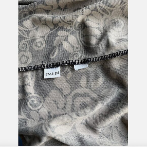 LOFT Dark Floral Print Navy + Cream True Wrap Midi Dress - Size 0 - Picture 8 of 8